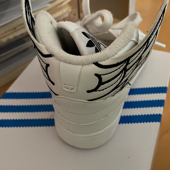 Adidas JS Wings 4.0 Kids - Picture 8 of 9